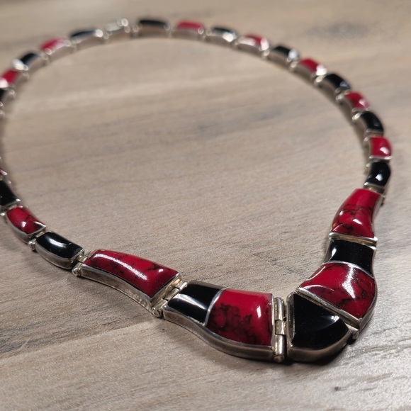 950 MEXICO SILVER JASPER & ONYX HINGED NECKLACE - Picture 4 of 8